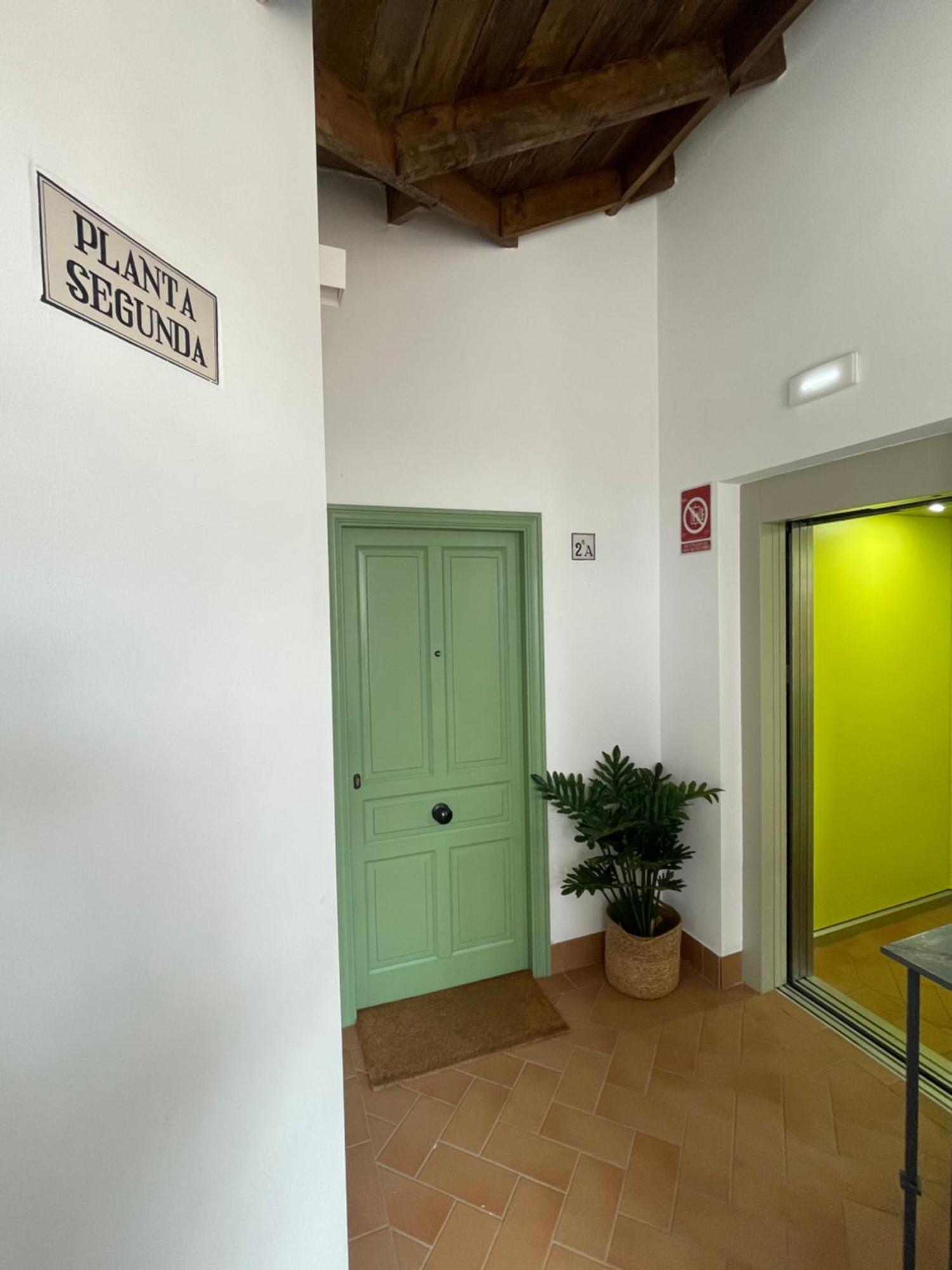 Komodo Gran Poder - Penthouse With Private Pool And Cozy Twin Bedroom Central Apartment Σεβίλλη Εξωτερικό φωτογραφία
