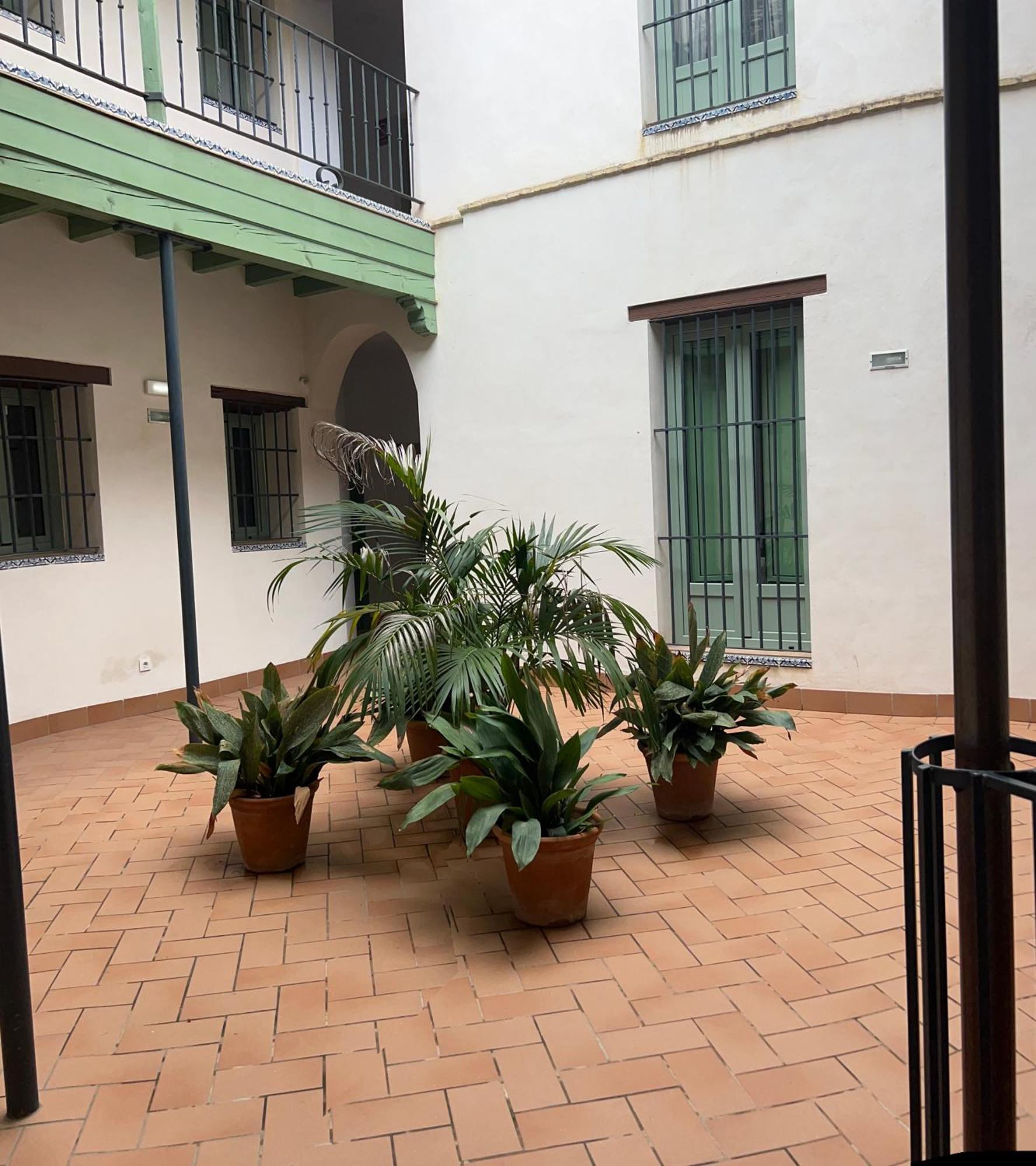 Komodo Gran Poder - Penthouse With Private Pool And Cozy Twin Bedroom Central Apartment Σεβίλλη Εξωτερικό φωτογραφία